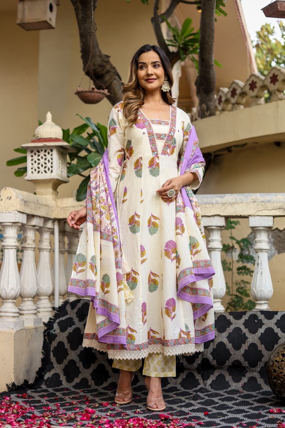 Cotton Kurta Pant Set & Beautiful Mulmul Cotton Duppta