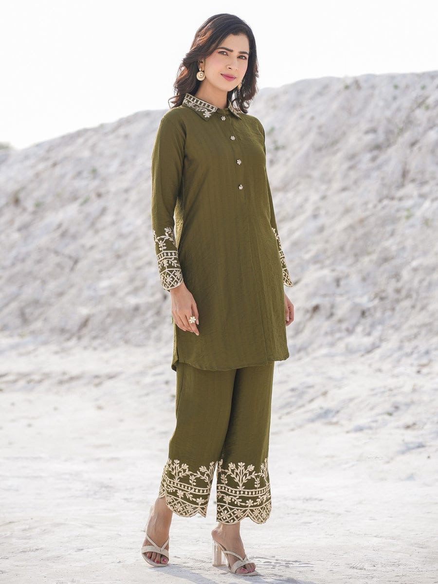 Cotton Embroidred Top With Stylish Look