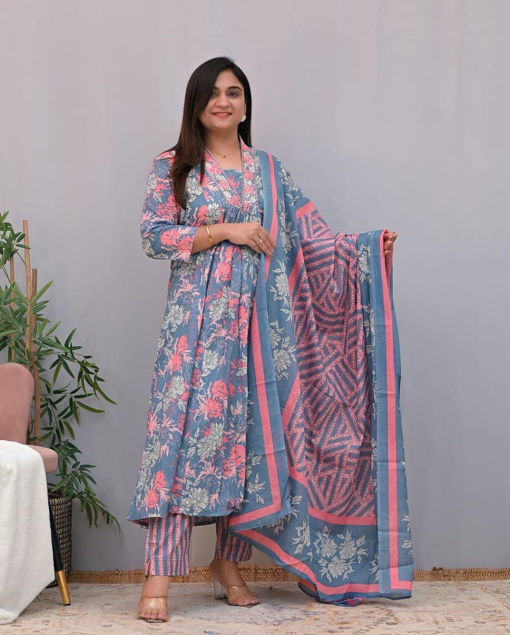 Vibrant Floral Print Kurta Pant