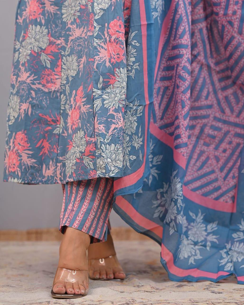 Vibrant Floral Print Kurta Pant