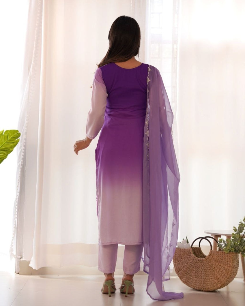 Back view of muslin kurti set with flowing dupatta