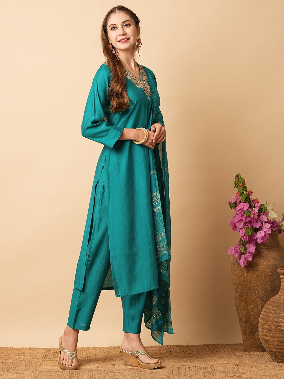 Elegant Embroidered Vichitra Silk Kurta Set with Dupatta