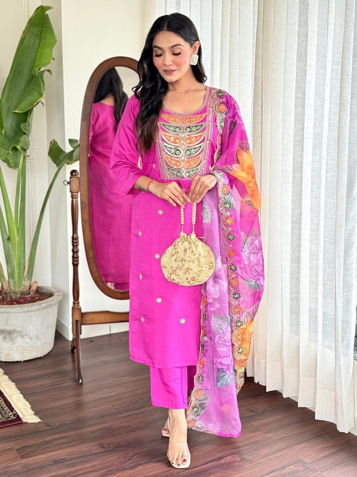 Elegant Pink Viscose Chanderi Kurti Pant Set with Dupatta