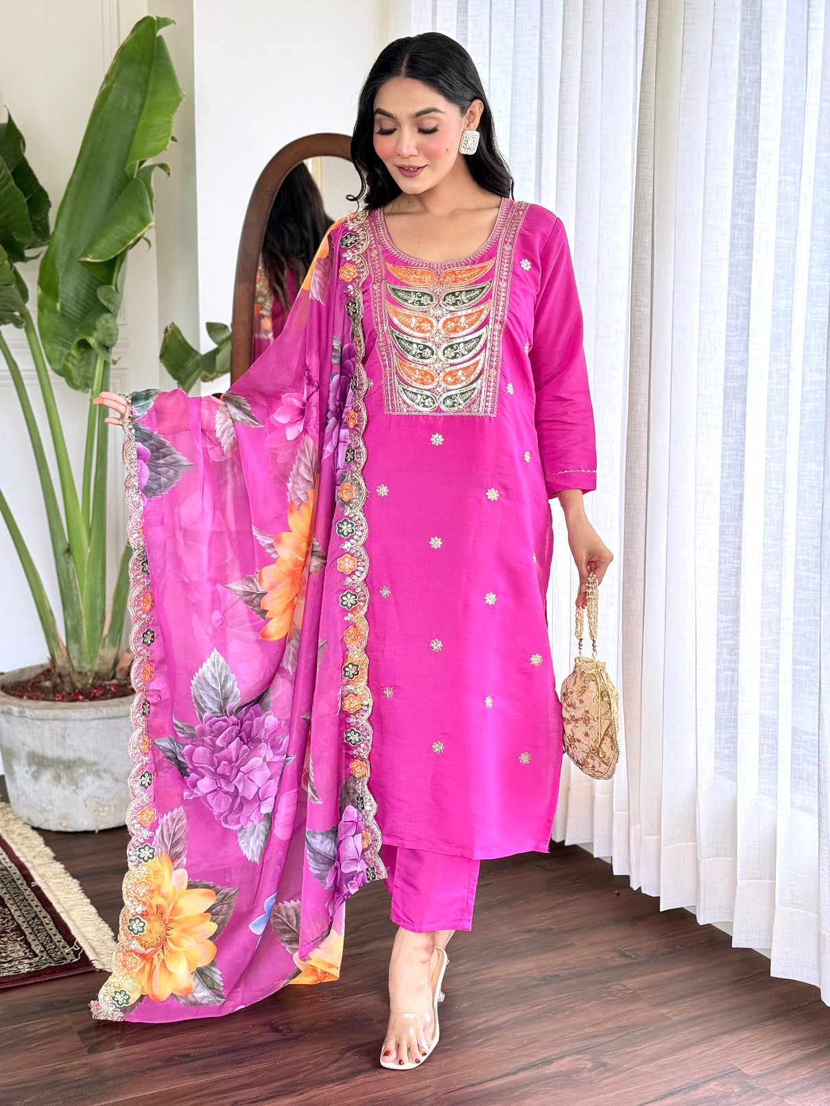 Elegant Pink Viscose Chanderi Kurti Pant Set with Dupatta