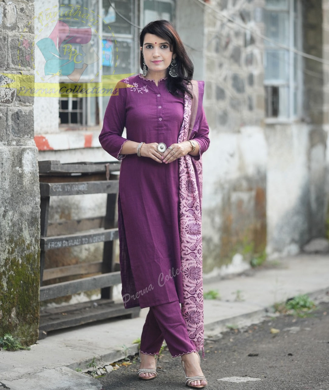 Premium Khadi Magenta Kurta Set with Dupatta & Pant