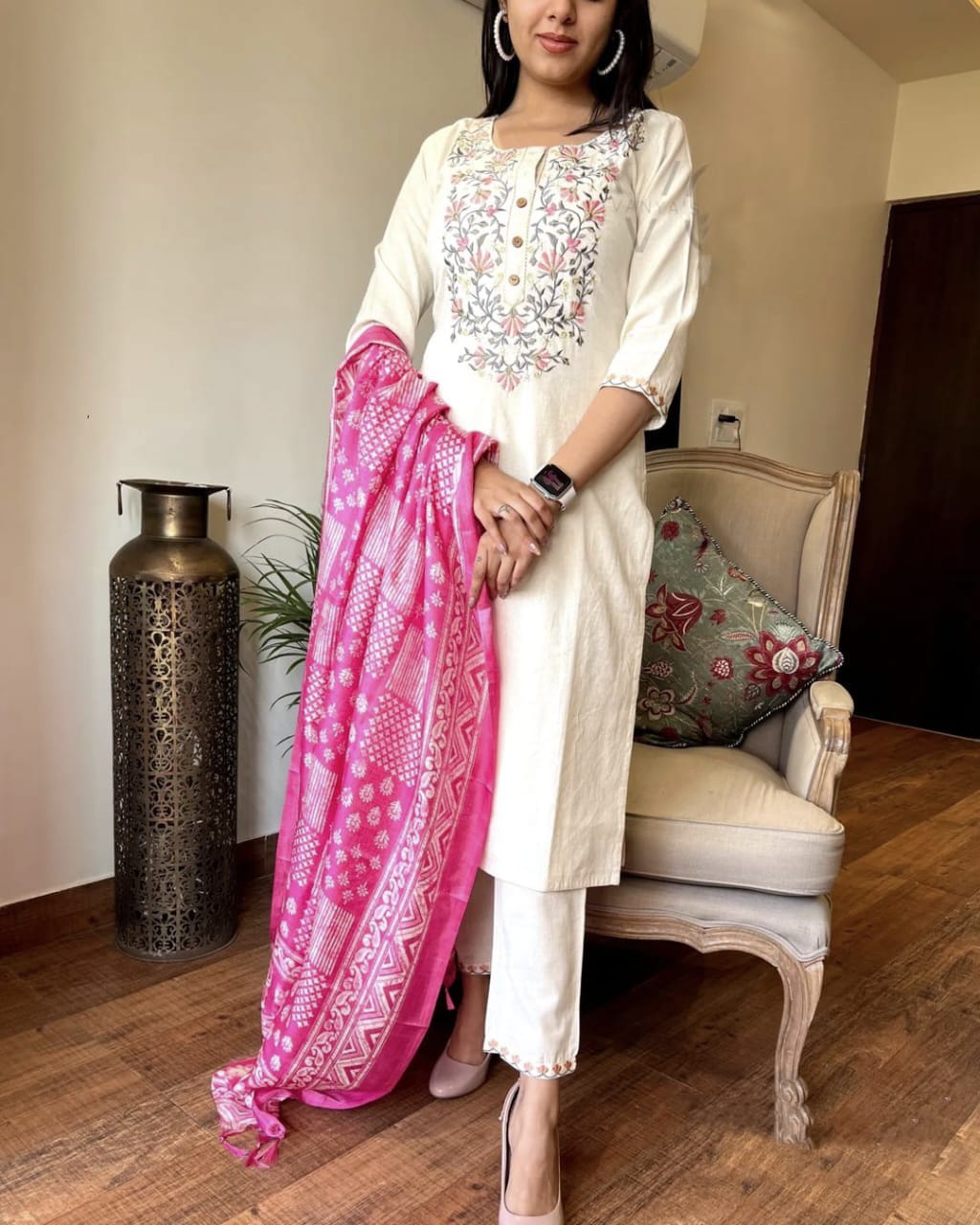 Women Off-White Handloom Cotton Kurta Pant and Dupatta Set - Timeless Ethnic Elegance