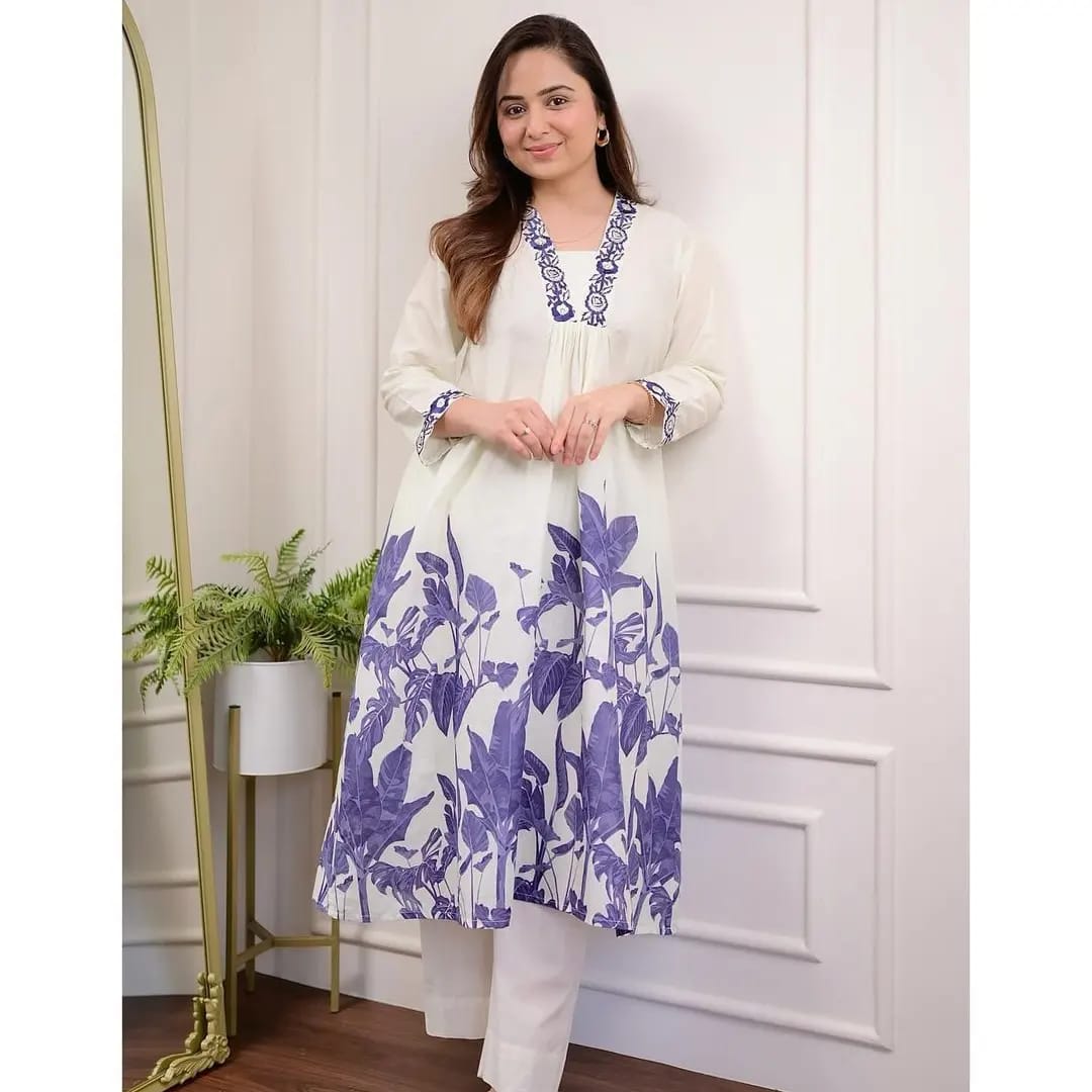 Women Cotton White Kurta Pant Set – Elegant & Comfortable Traditional Outfit