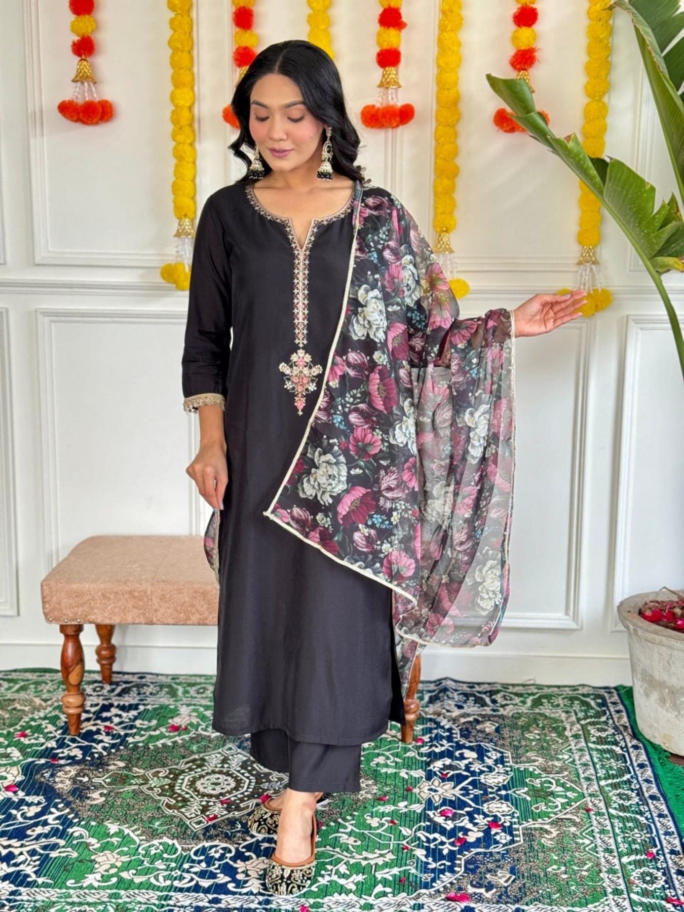 Black French Crepe Kurti Set with Embroidery Work