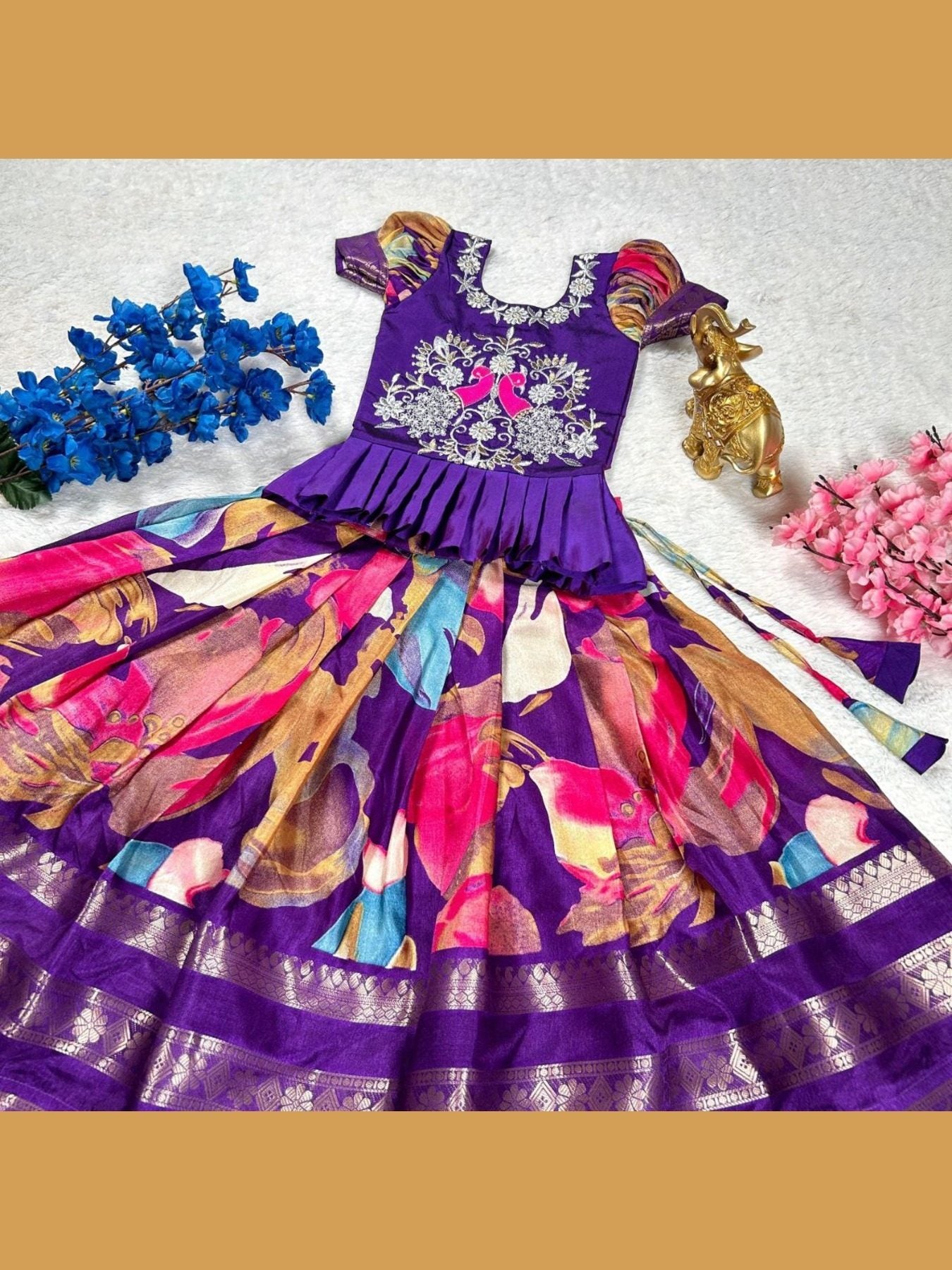 Detailed view of purple embroidered lehenga choli