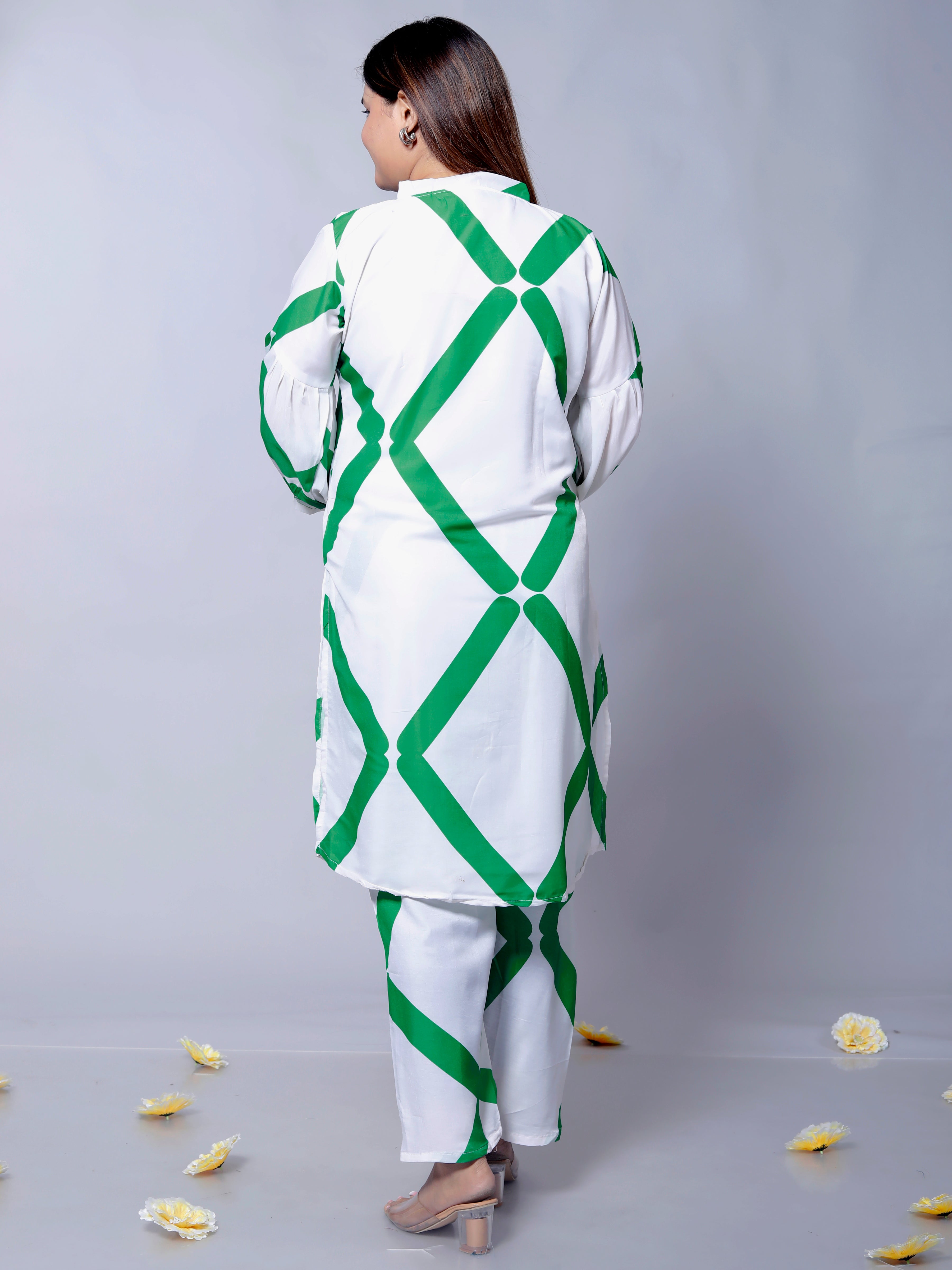 Green Clamp Party Co-Ord Set D01195 – Stylish Muslin Cotton Two-Piece Outfit