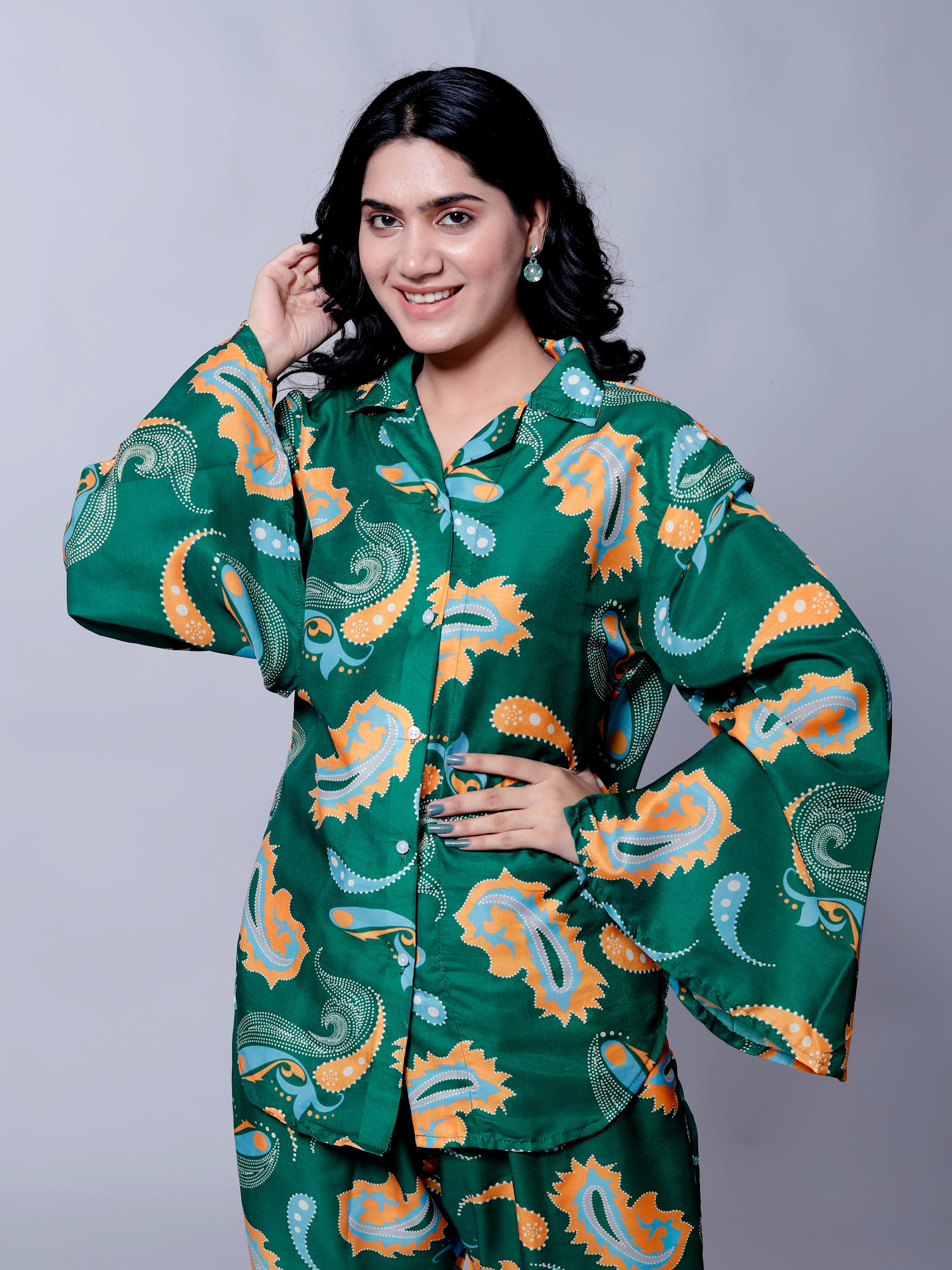 Celebrity Style Green Paisley Printed Designer Co-Ord Set D01099 – Elegant and Trendy