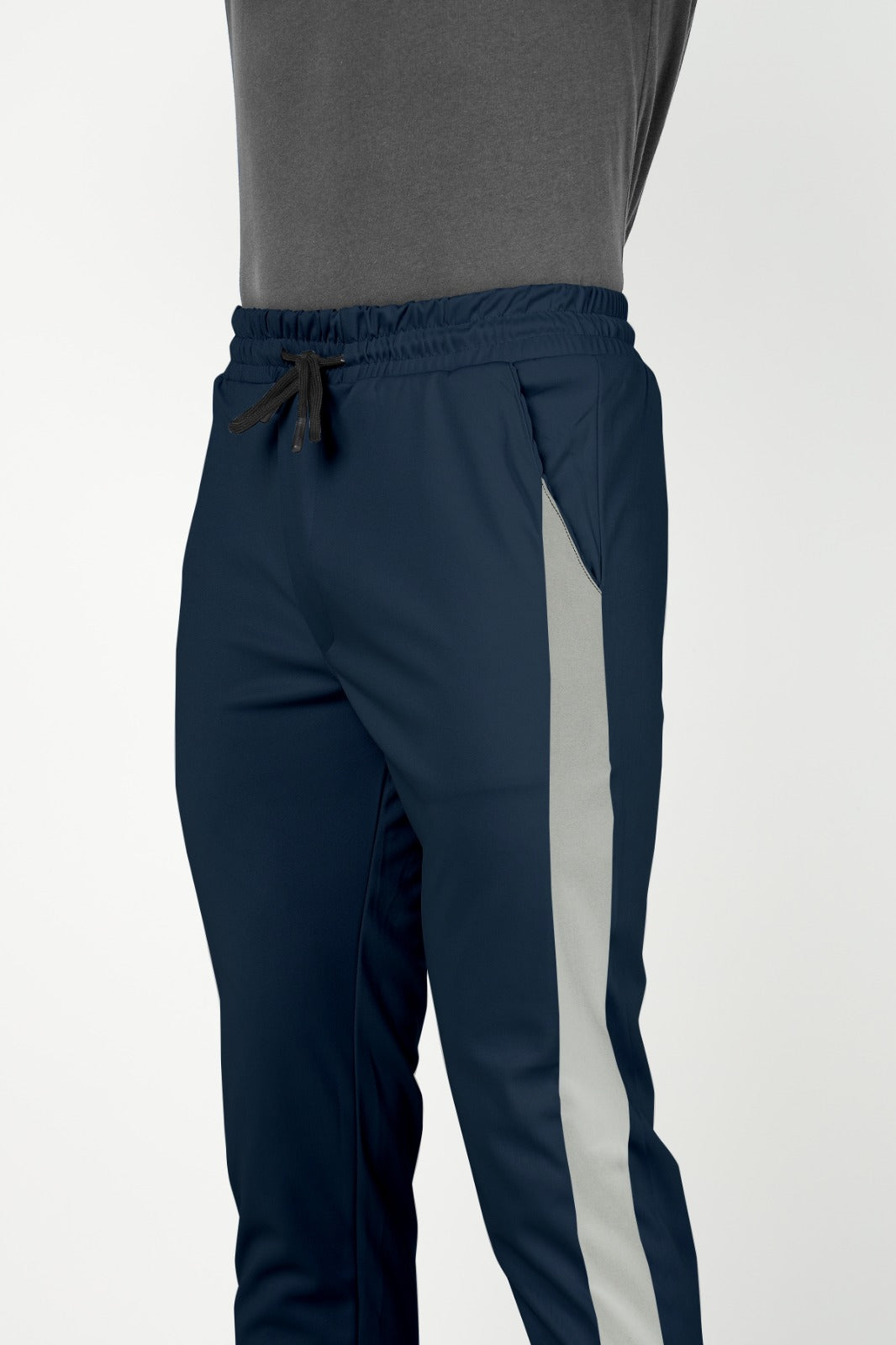 Skinny trousers with side stripe