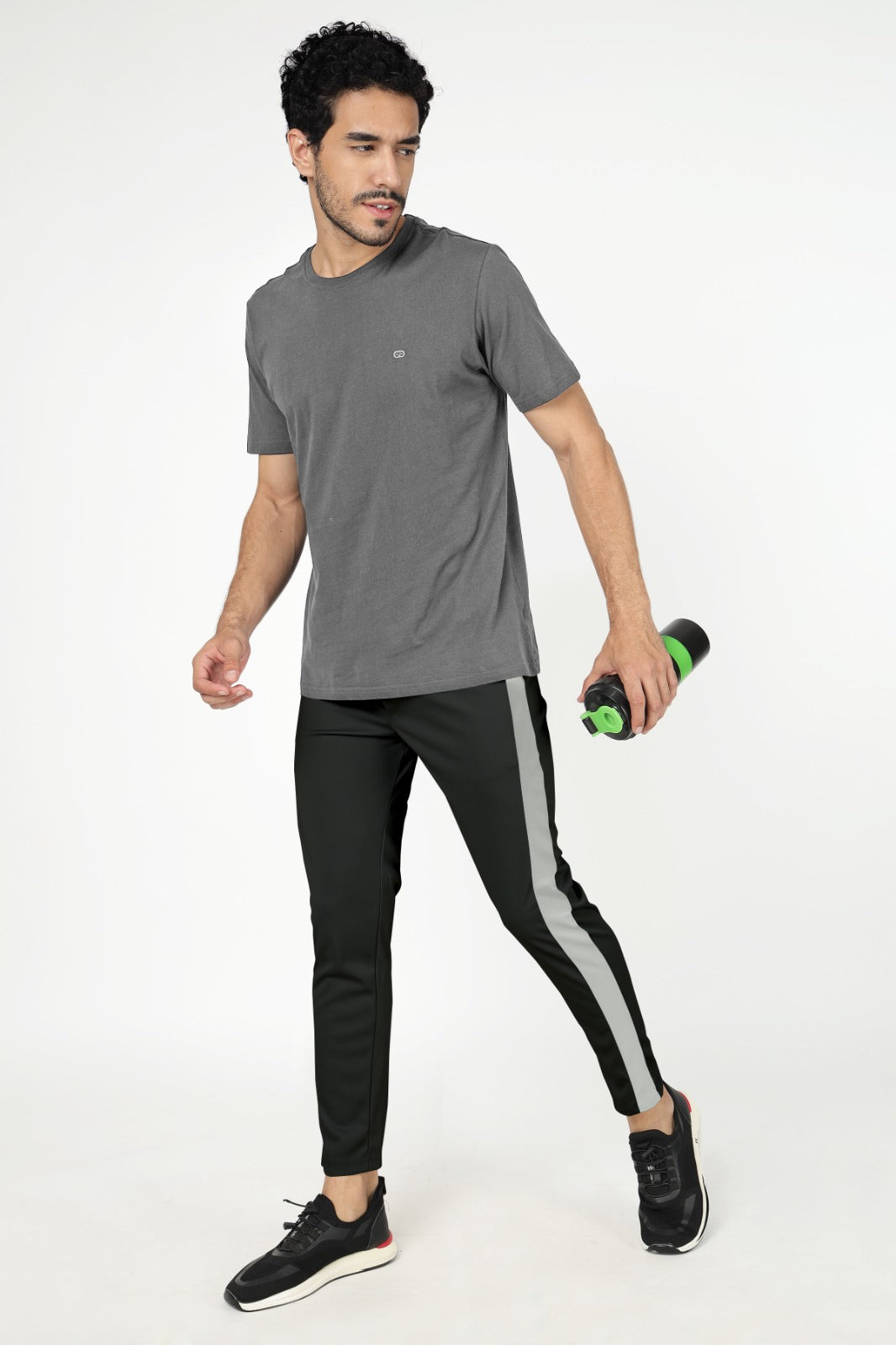 Skinny trousers with side stripe