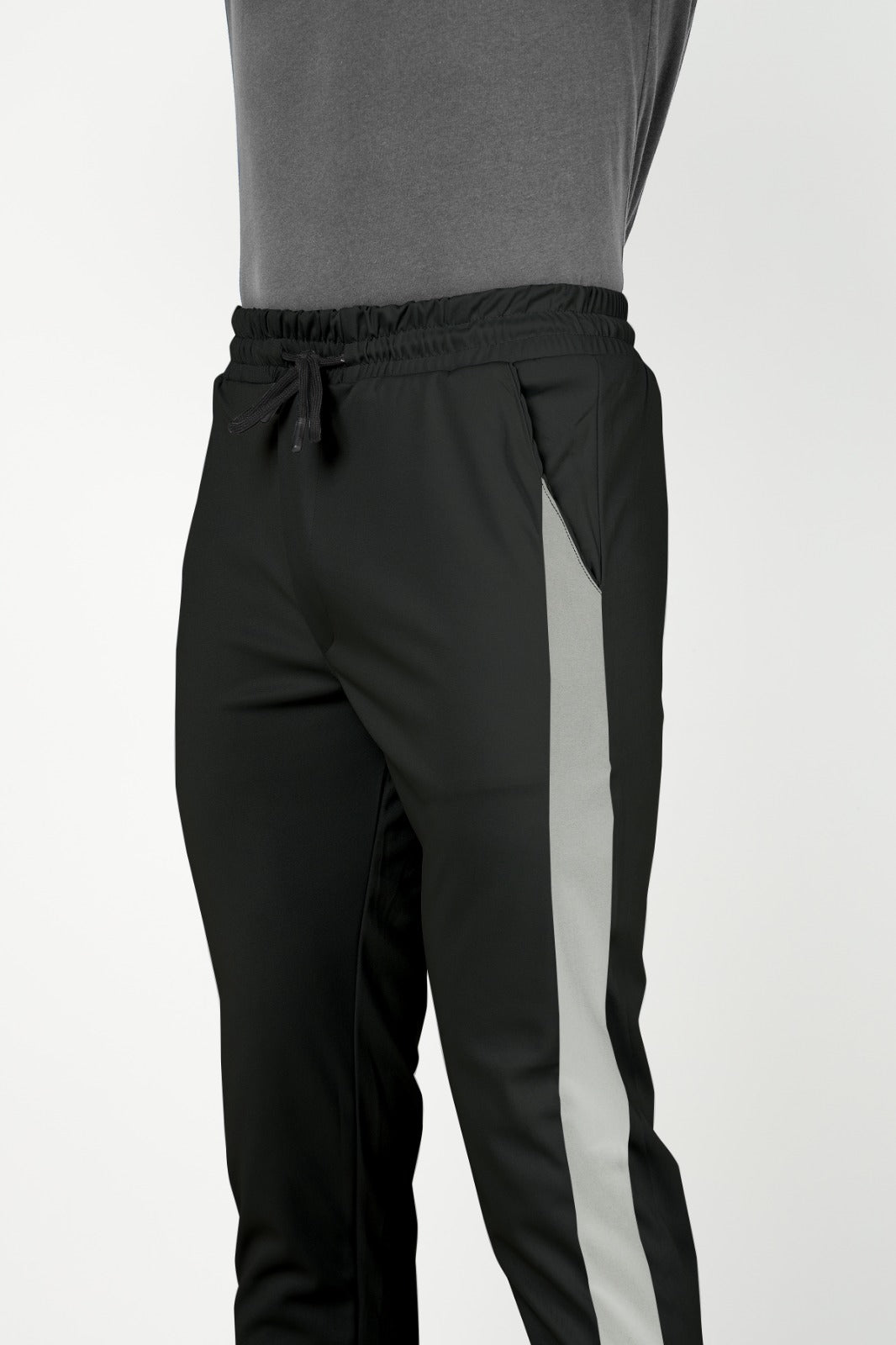 Skinny trousers with side stripe