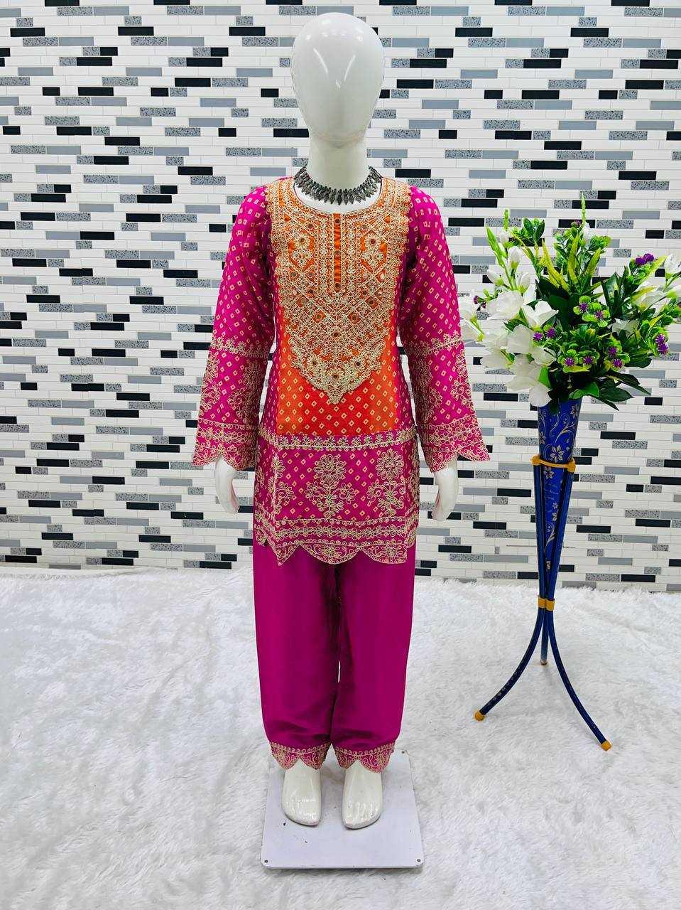 Chanderi Silk Kids Suit – Elegant Ethnic Wear for Children