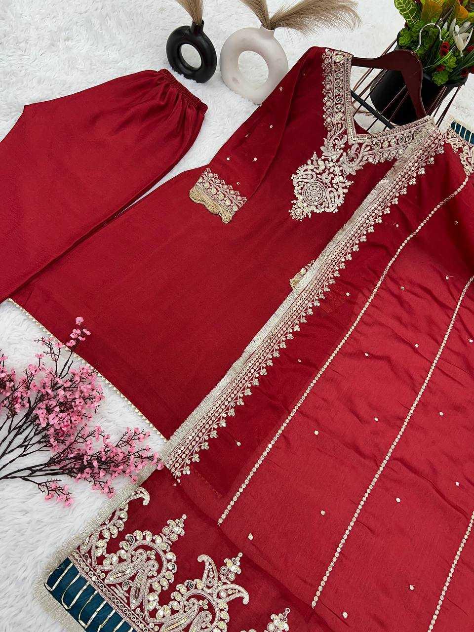 PAKISTANI EMBROIDERY LADIES SILK SUITS