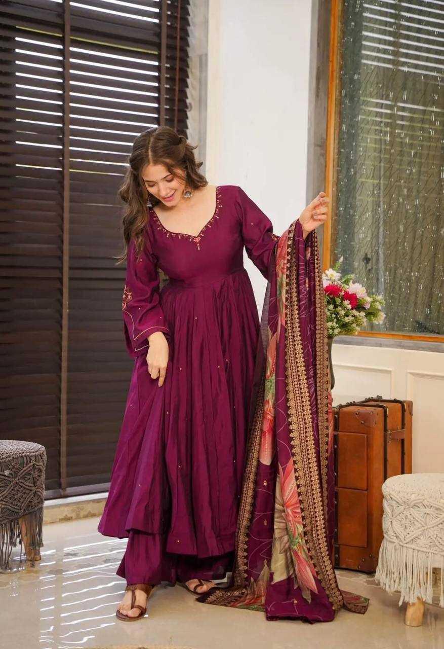 EMBROIDERY ANARKALI LONG DIWALI COLLECTIONS GOWNS