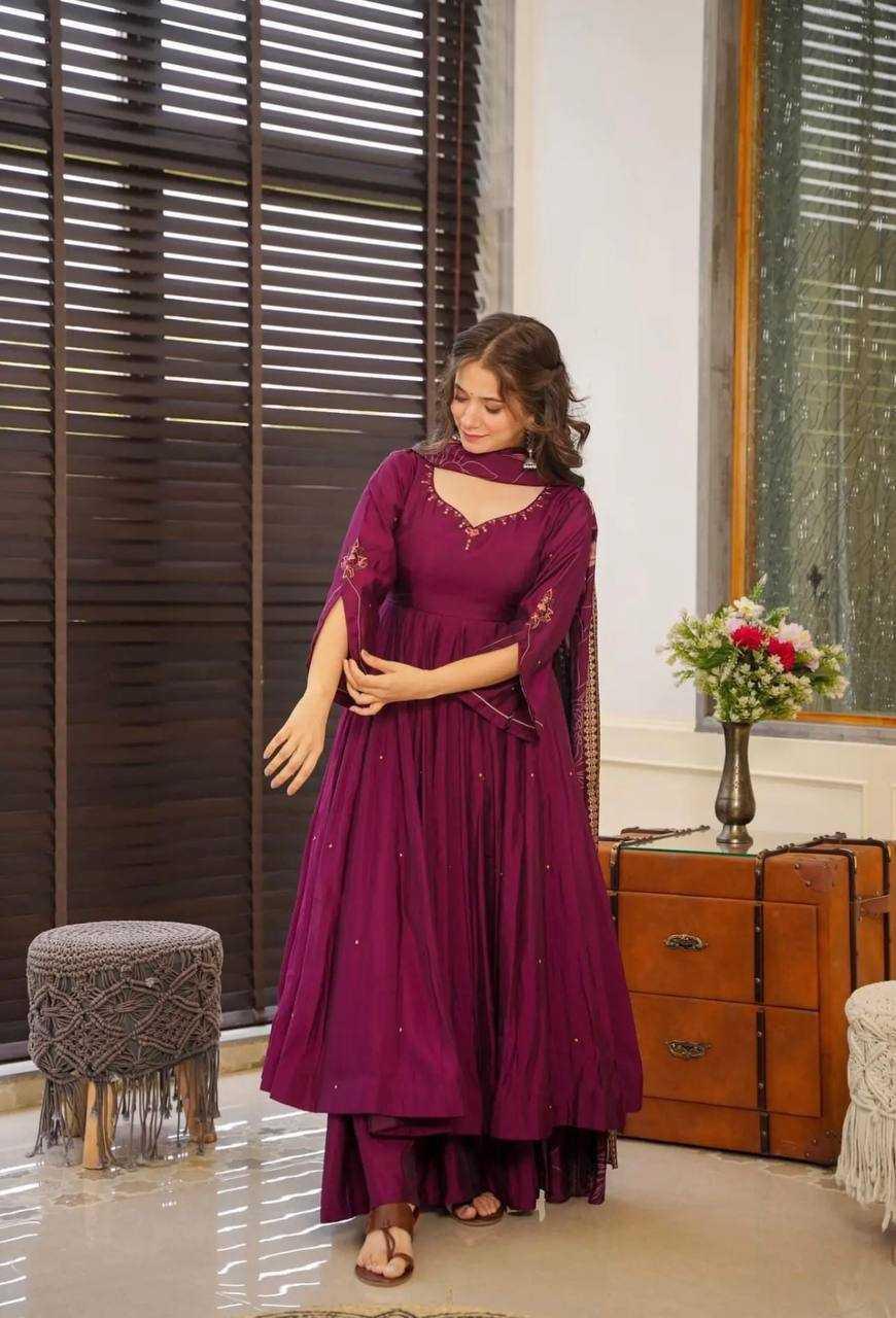 EMBROIDERY ANARKALI LONG DIWALI COLLECTIONS GOWNS