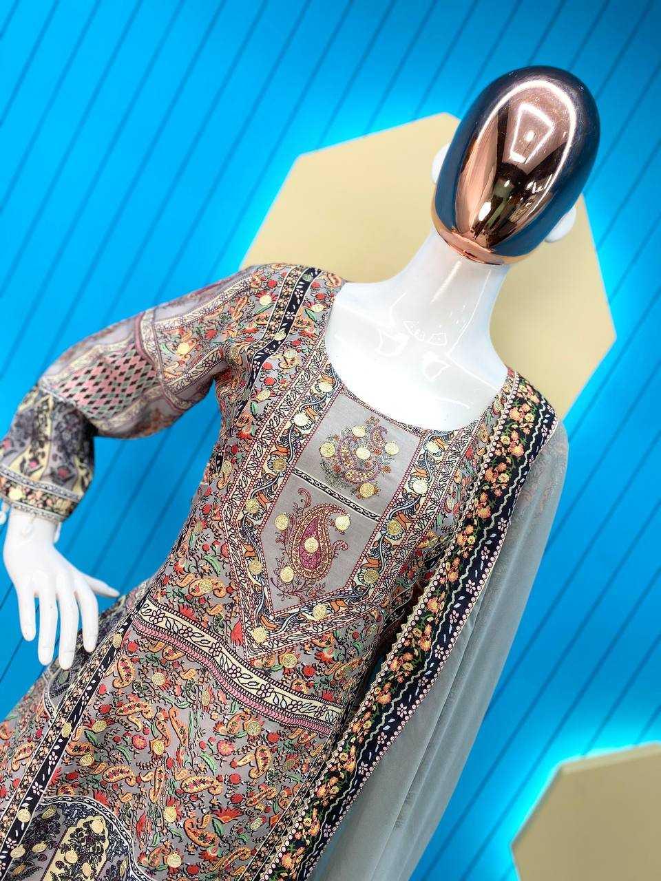 LADIES KASHMIRI PRINTED LADIES SILK SUITS